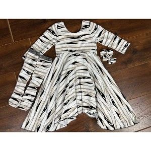 Handmade Girls Size 8/10 Mummy Dress With Matching Knee Socks & Bows!